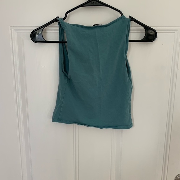 Teal Crop Tank - Picture 2 of 3